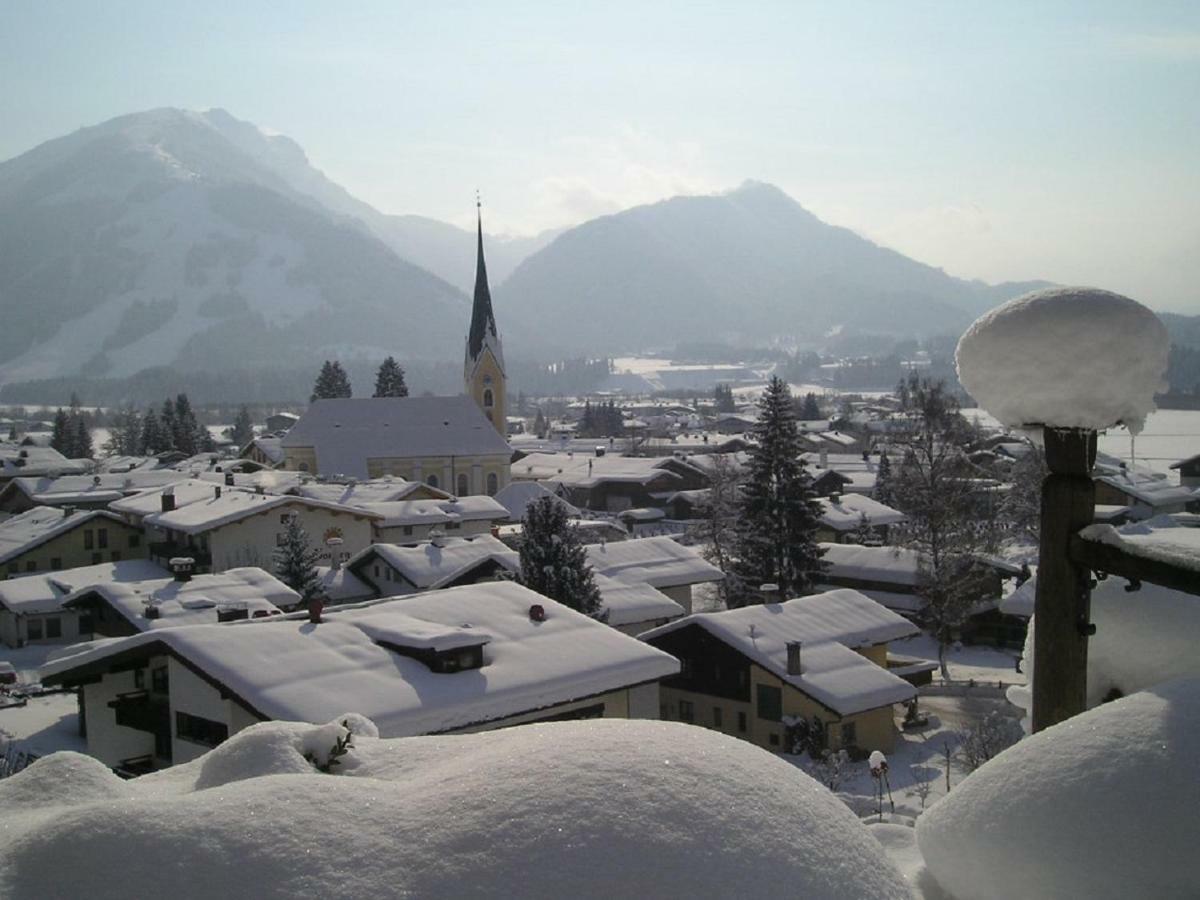Gaestehaus Gruenbacher Kössen 外观 照片